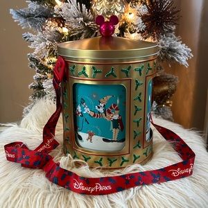 Authentic Disneyland 2023 Christmas Music Box Collector Popcorn Bucket!